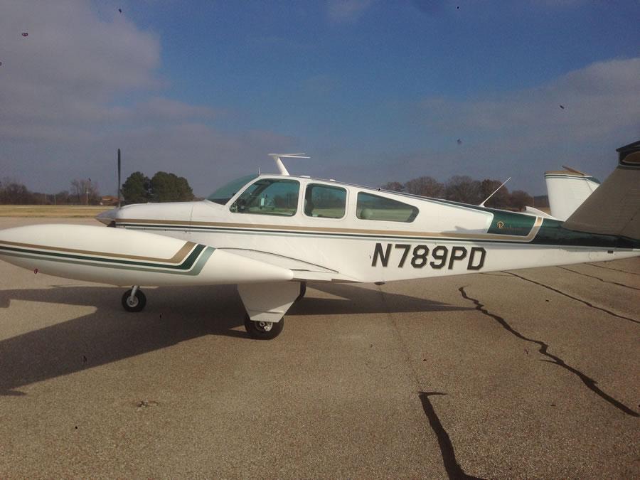 1966 Beech V35 Bonanza Photo 2