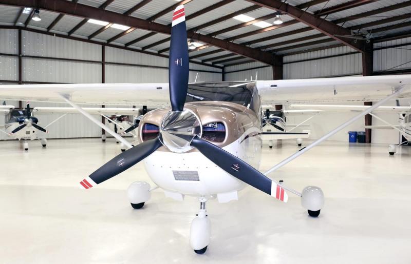 2016 CESSNA 182T SKYLANE Photo 4
