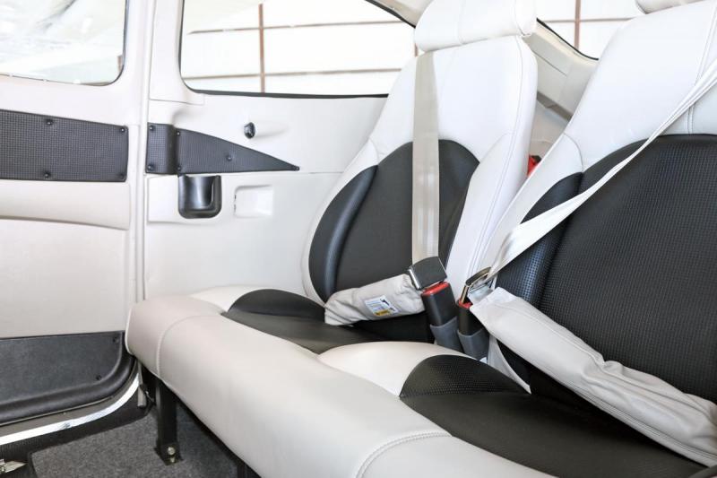 2016 CESSNA 182T SKYLANE Photo 6