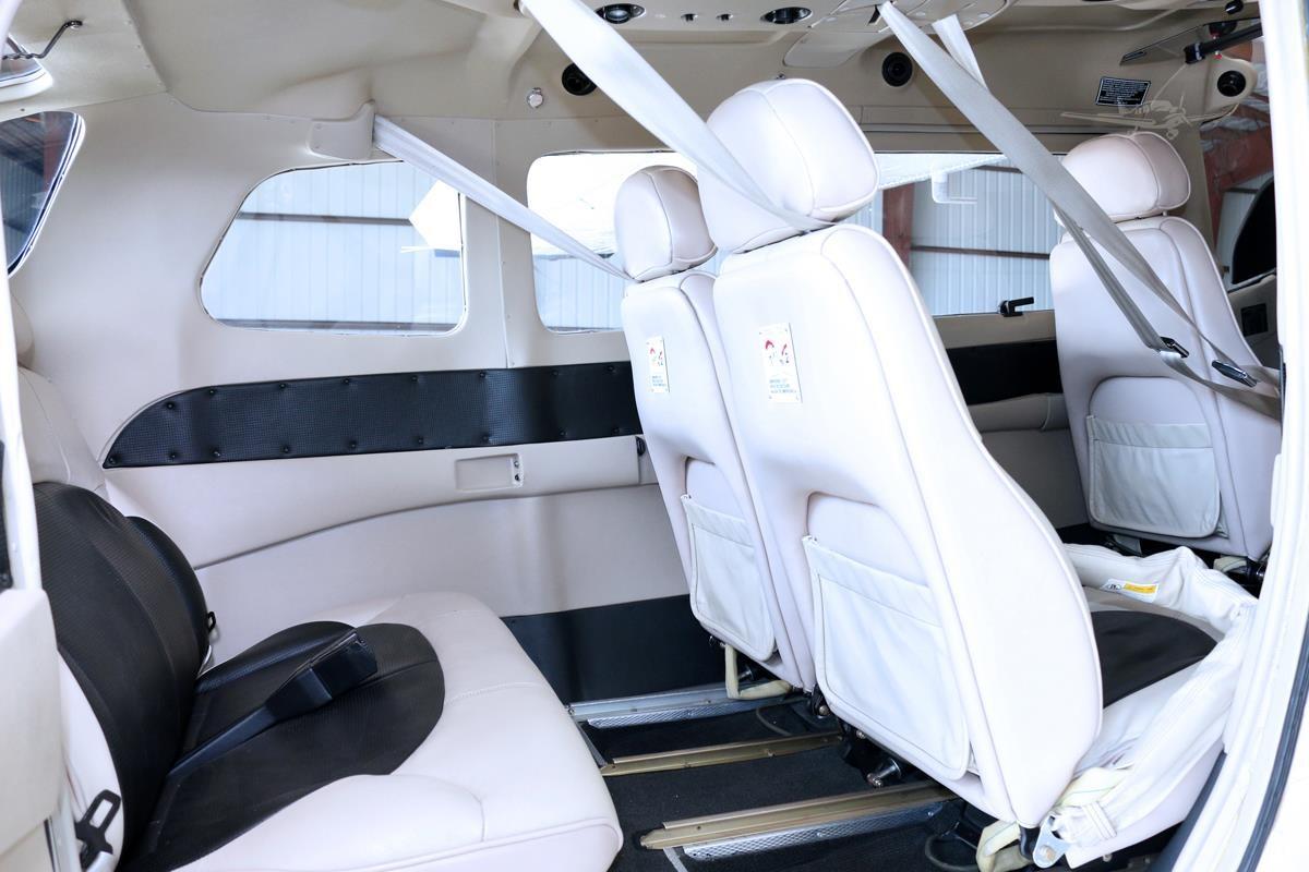 2012 CESSNA TURBO 206H STATIONAIR Photo 6