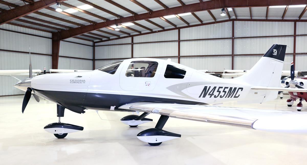 2009 Cessna 400  Photo 2