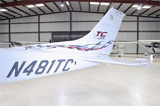 2002 CESSNA TURBO 182T SKYLANE Photo 5