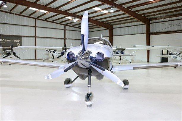 2007 CESSNA 400 Photo 4