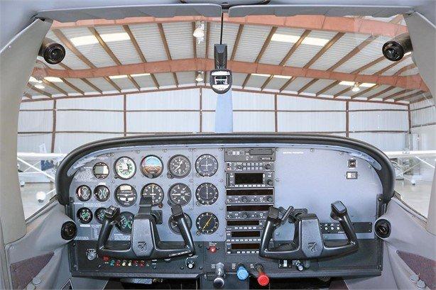 1997 CESSNA 182S SKYLANE Photo 7