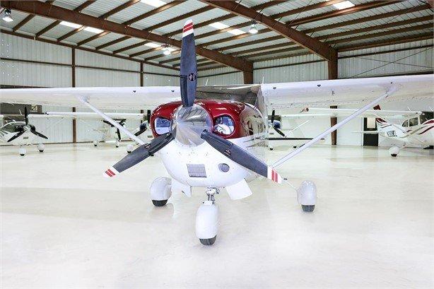 2007 CESSNA TURBO 206H STATIONAIR Photo 3
