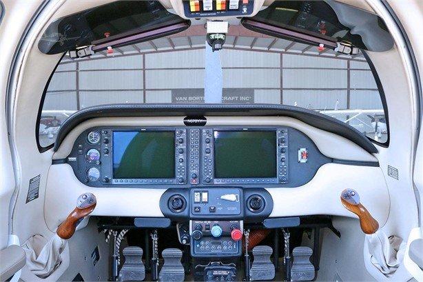 2007 CESSNA 400 Photo 7