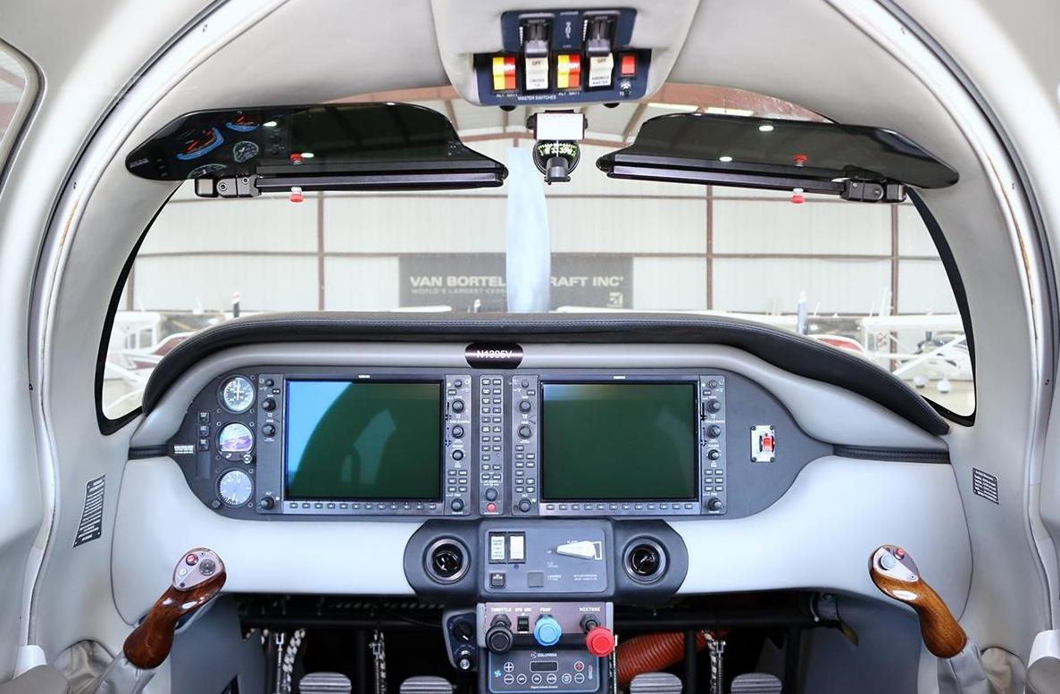 2006 CESSNA 400 Photo 7