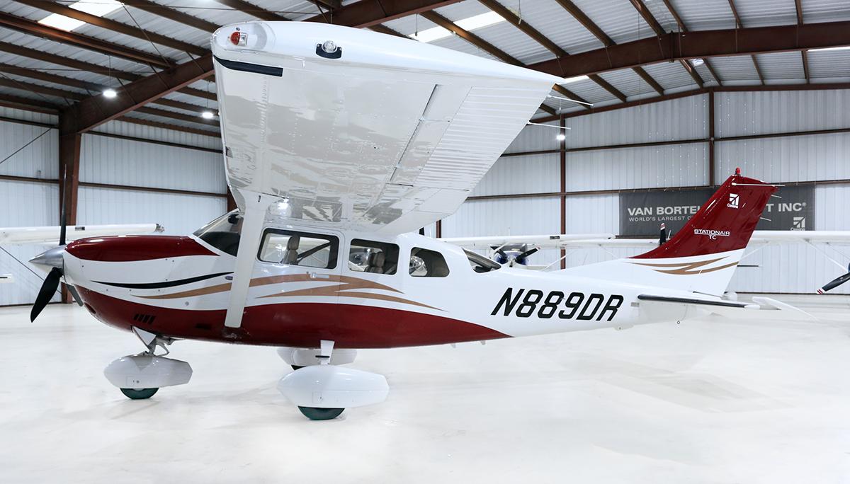 2006 CESSNA TURBO 206H STATIONAIR Photo 2