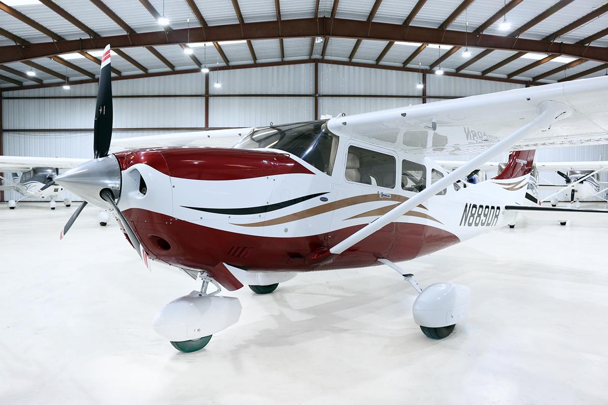 2006 CESSNA TURBO 206H STATIONAIR Photo 3