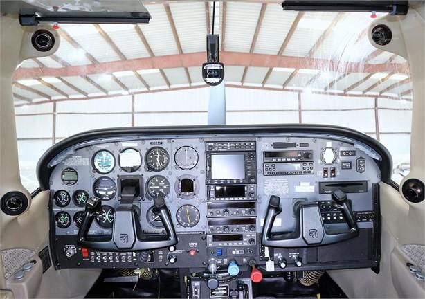 1998 CESSNA TURBO 206H STATIONAIR Photo 6