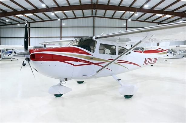 2007 CESSNA 182T SKYLANE Photo 3