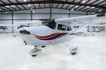 2000 CESSNA 172S SKYHAWK SP for sale - AircraftDealer.com