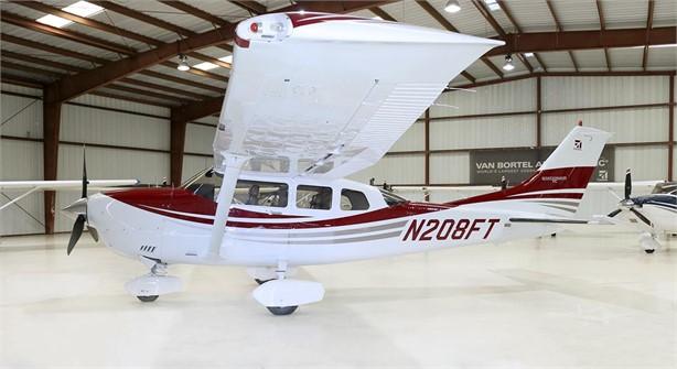 2005 CESSNA TURBO 206H STATIONAIR Photo 3