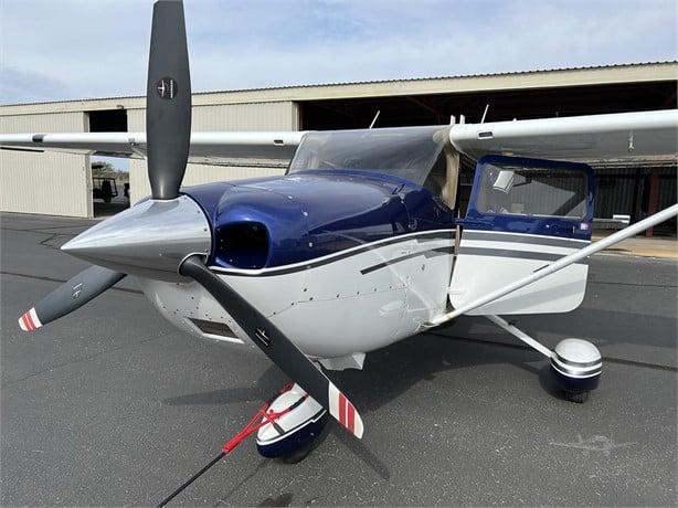 2017 Cessna 182T Skylane Photo 2