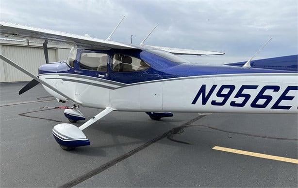 2017 Cessna 182T Skylane Photo 3