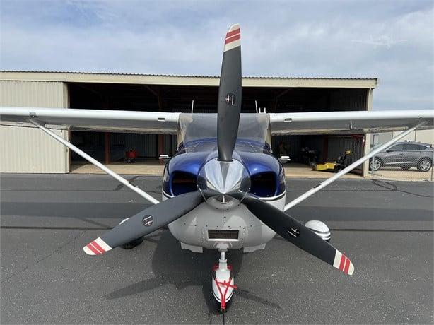 2017 Cessna 182T Skylane Photo 5