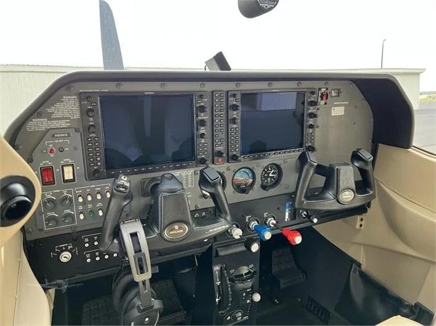 2017 Cessna 182T Skylane Photo 7