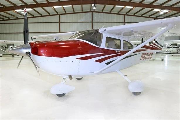 2006 CESSNA TURBO 182T SKYLANE Photo 3