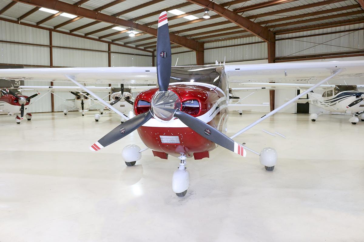 2009 Cessna 182T Skylane Photo 5