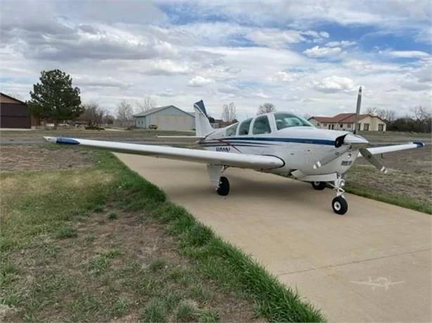 1991 BEECHCRAFT F33A BONANZA Photo 2