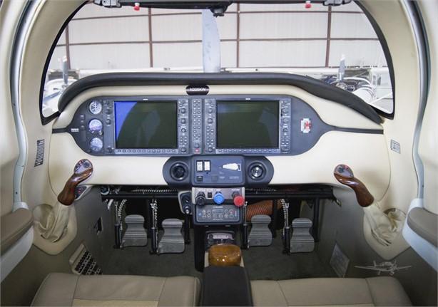 2006 CESSNA 400 Photo 2