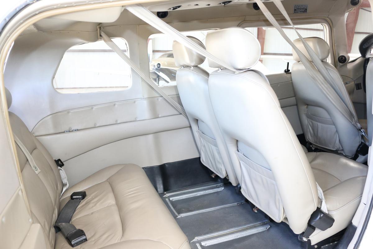 1999 Cessna 206H Stationair Photo 6