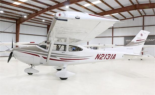2005 CESSNA 182T SKYLANE Photo 3