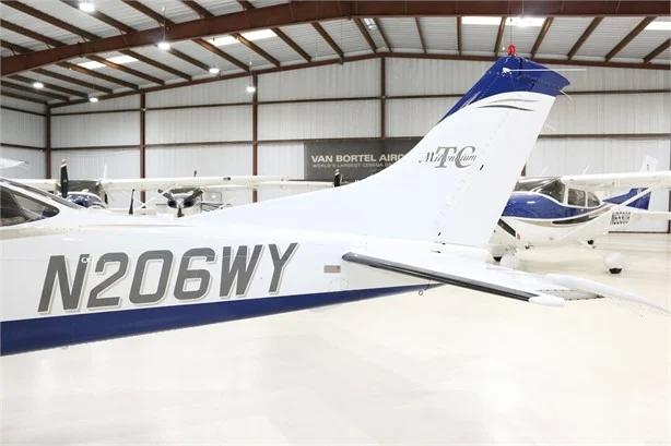 2000 CESSNA TURBO 206H STATIONA Photo 5