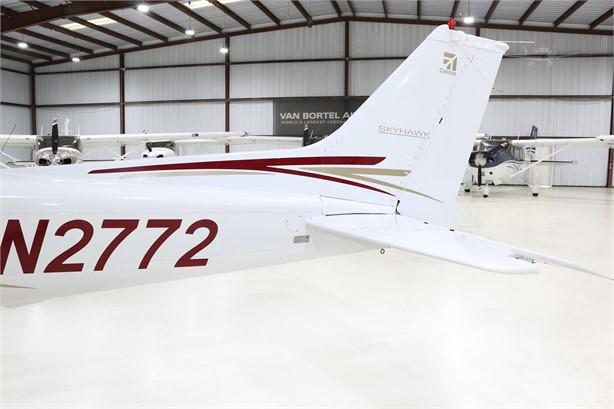2005 CESSNA 172R SKYHAWK Photo 4