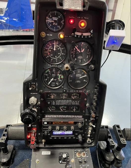1974 HUGHES 269C Photo 3