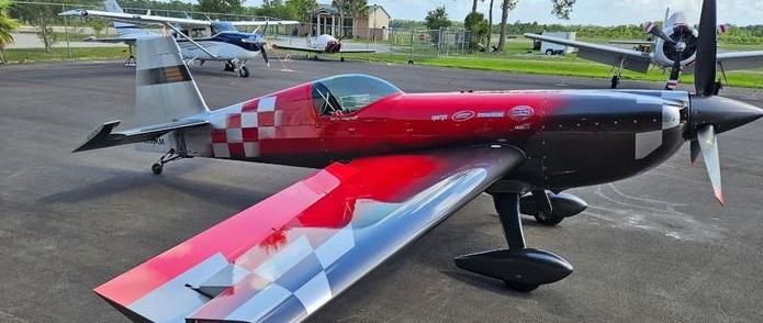 2008 EXTRA FLUGZEUGBAU EA 330SC Photo 6