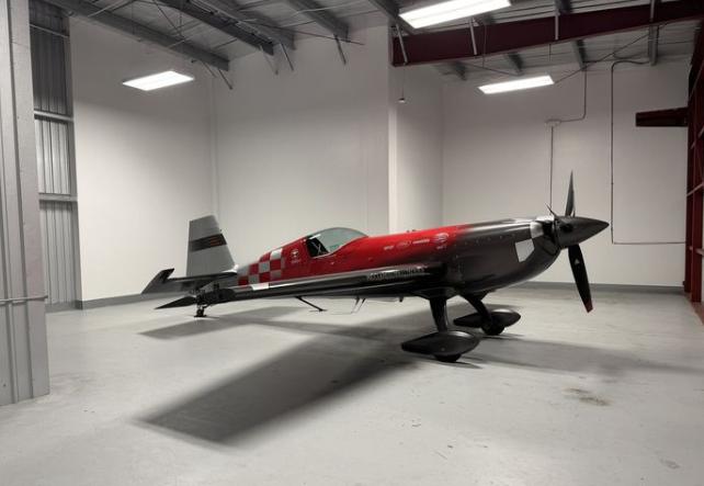 2008 EXTRA FLUGZEUGBAU EA 330SC Photo 4