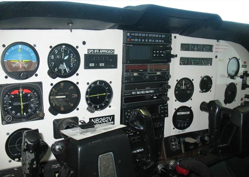 1974 Cessna 182P Photo 6