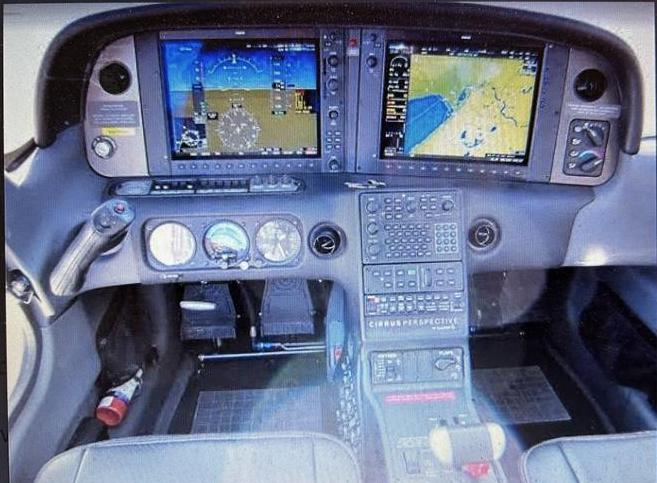 2008 Cirrus SR-22-G3T Photo 4