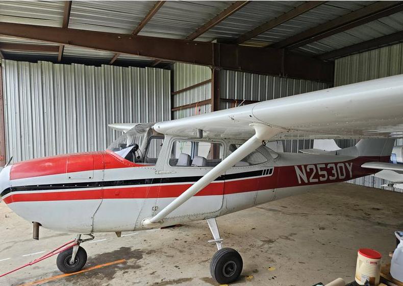 1963 Cessna 172D Photo 4