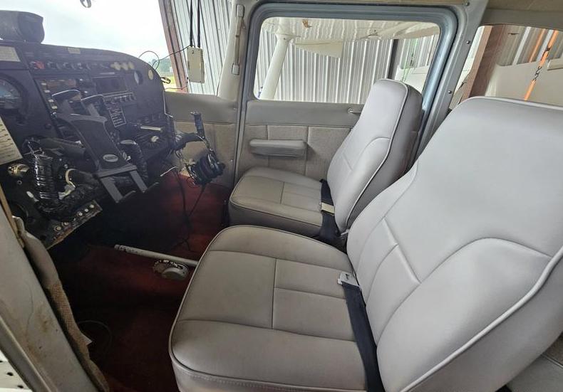 1963 Cessna 172D Photo 2