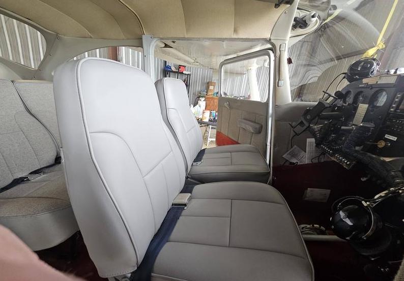 1963 Cessna 172D Photo 3