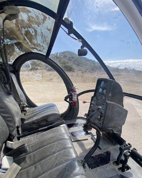  SCHWEIZER 300C Photo 7